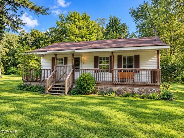 2112 Lock Street, Big Stone Gap, VA 24219