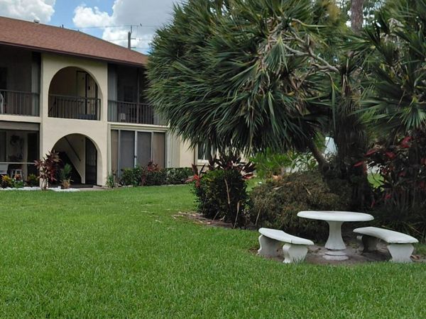 5991 Whispering Pine Way, Unit C2, Greenacres, FL 33463