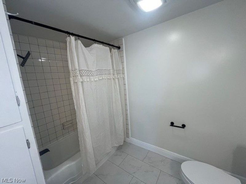 1306 Beatty Avenue, Cambridge, OH 43725 Photo 9