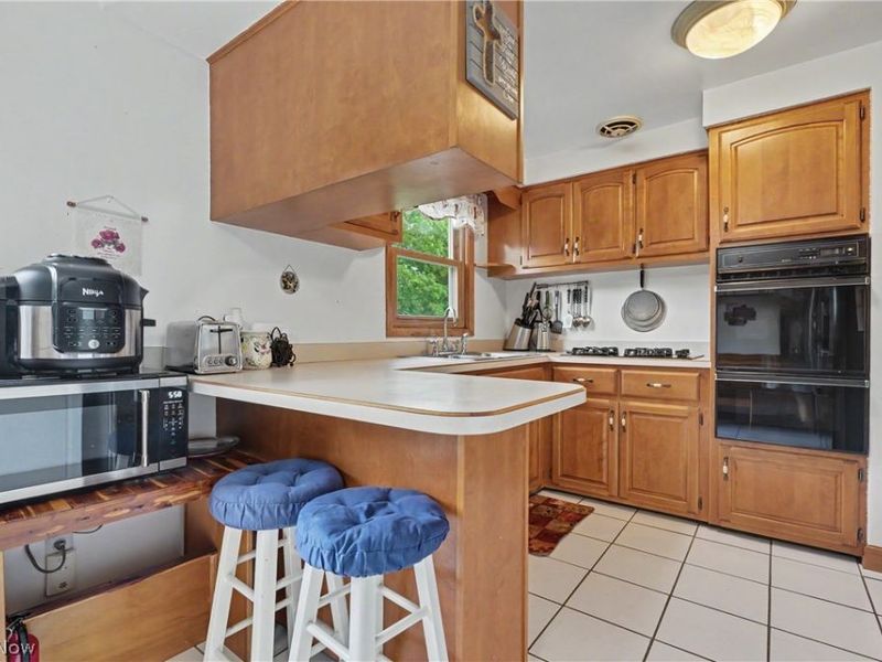 1997 Heather Lane, Youngstown, OH 44511 Photo 8