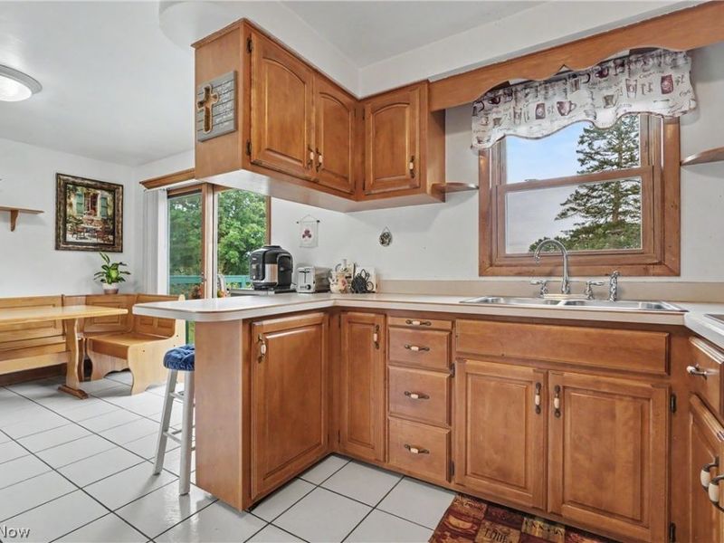 1997 Heather Lane, Youngstown, OH 44511 Photo 9