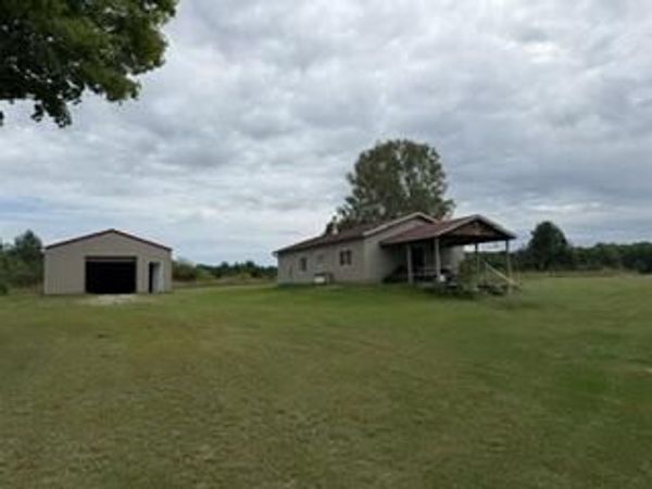 27333 S Prentiss Bay RD, Goetzville, MI 49736