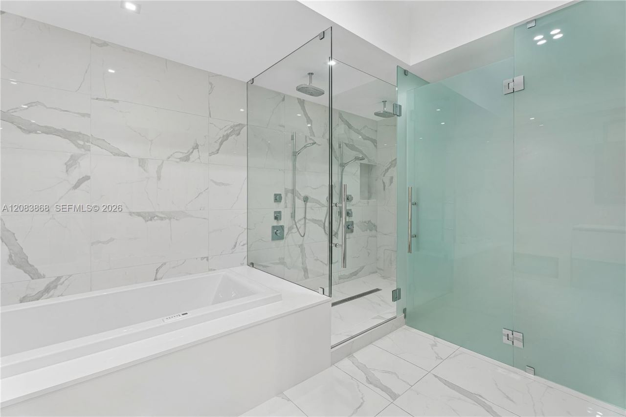 5000 Island Estates Dr , Unit 607, Aventura, FL 33160 Photo