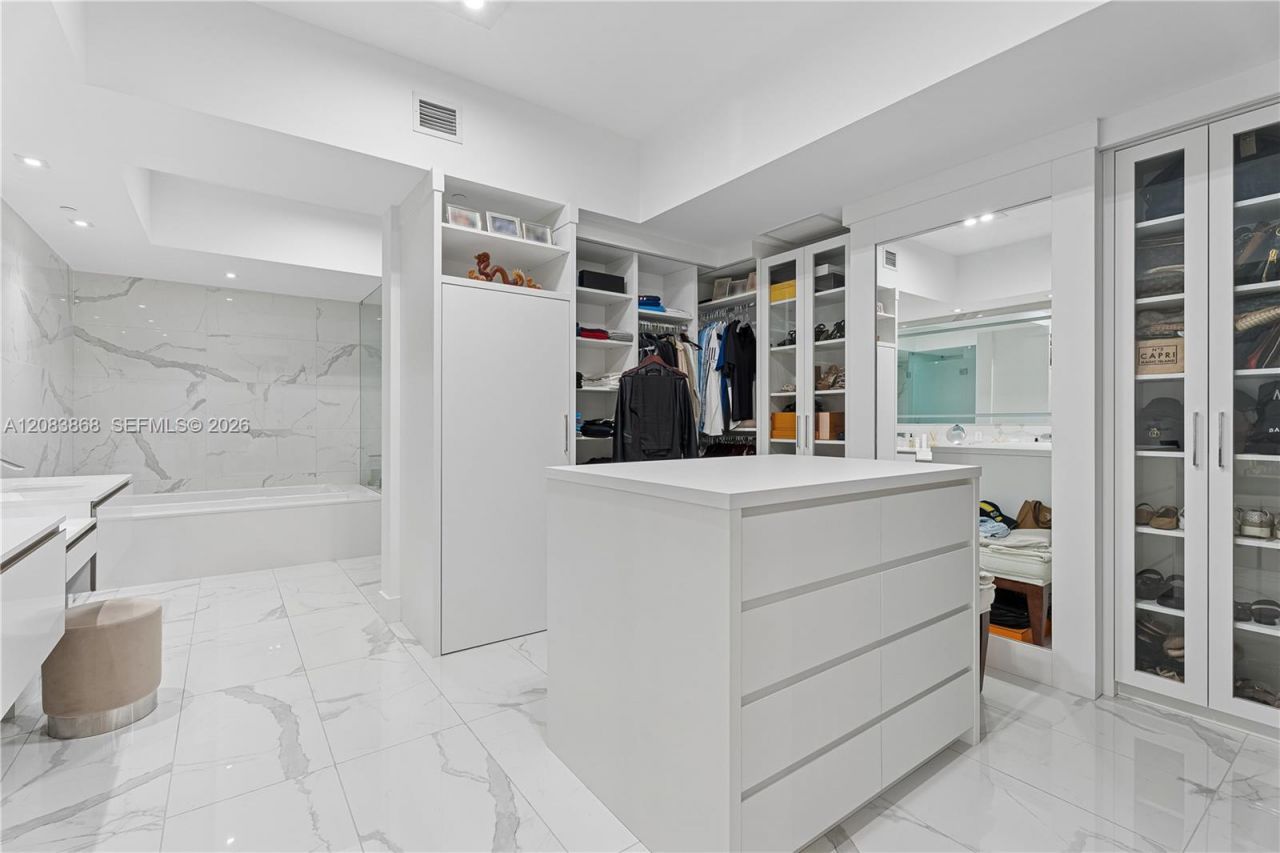 5000 Island Estates Dr , Unit 607, Aventura, FL 33160 Photo