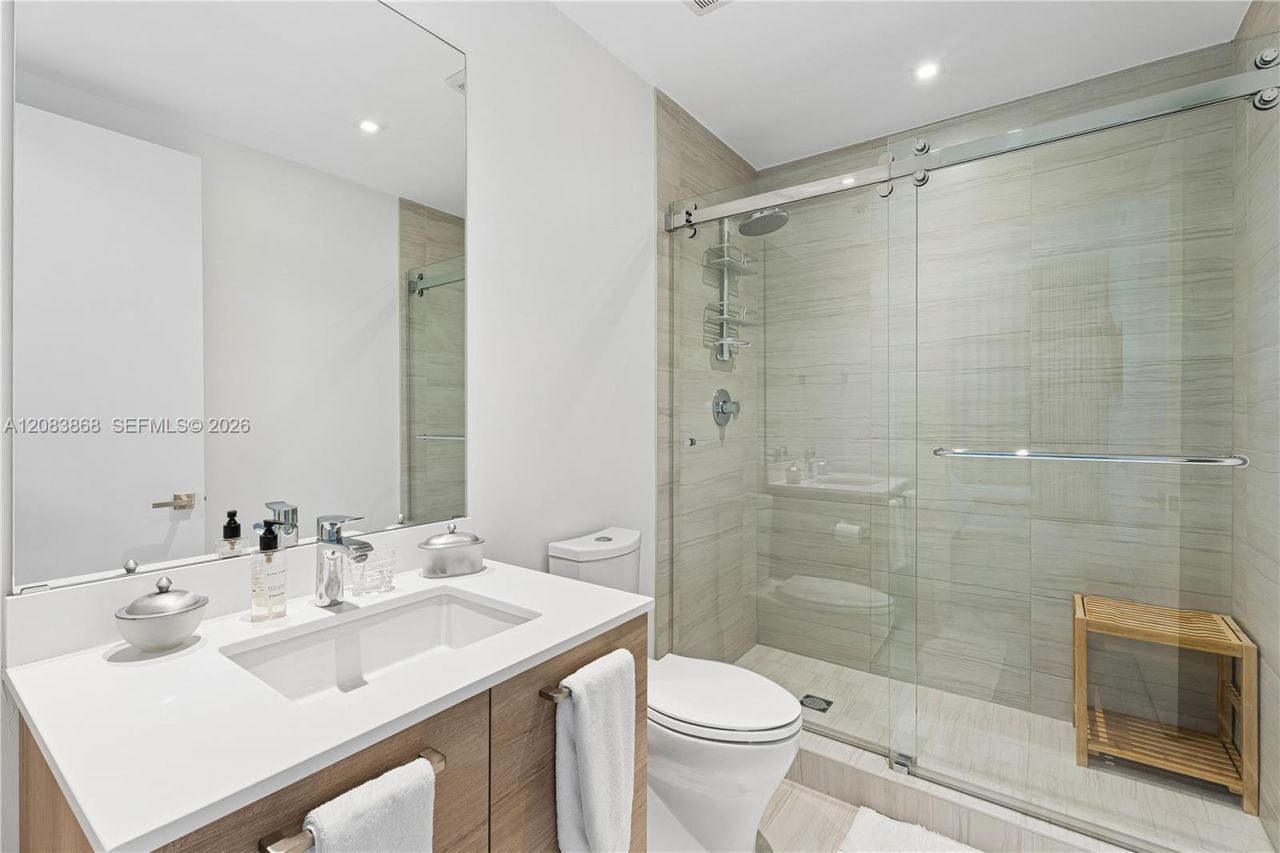 5000 Island Estates Dr , Unit 607, Aventura, FL 33160 Photo