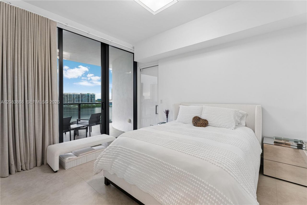 5000 Island Estates Dr , Unit 607, Aventura, FL 33160 Photo
