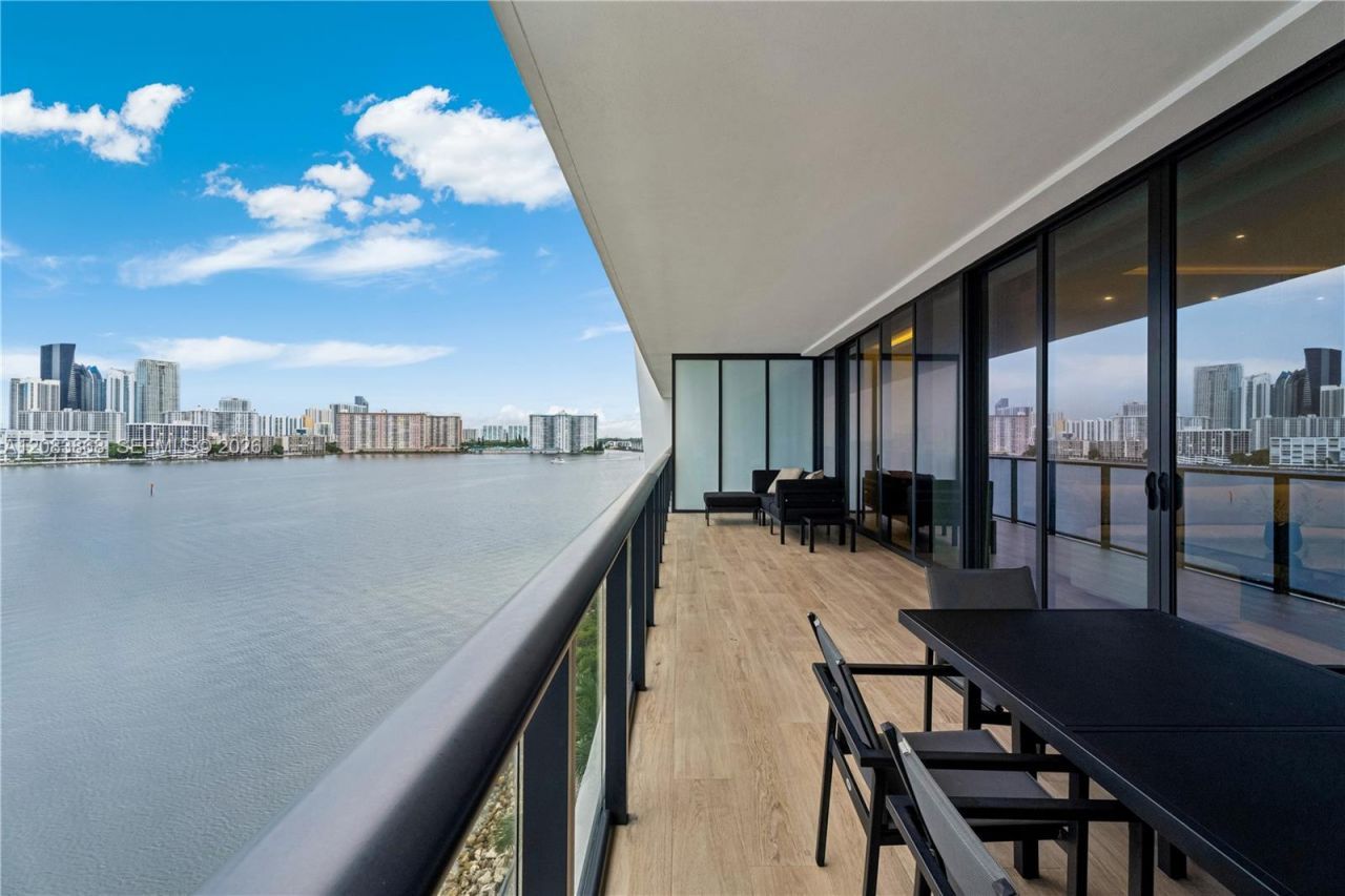 5000 Island Estates Dr , Unit 607, Aventura, FL 33160 Photo