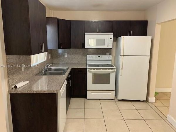 2840 Fillmore St , Unit 7, Hollywood, FL 33020
