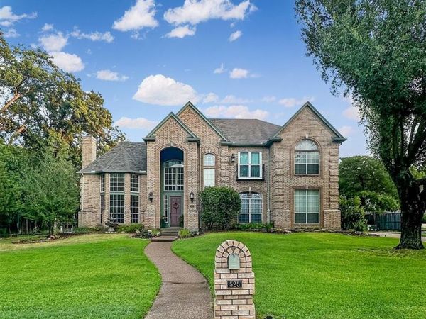 525 Ravenaux Drive , Southlake, TX 76092