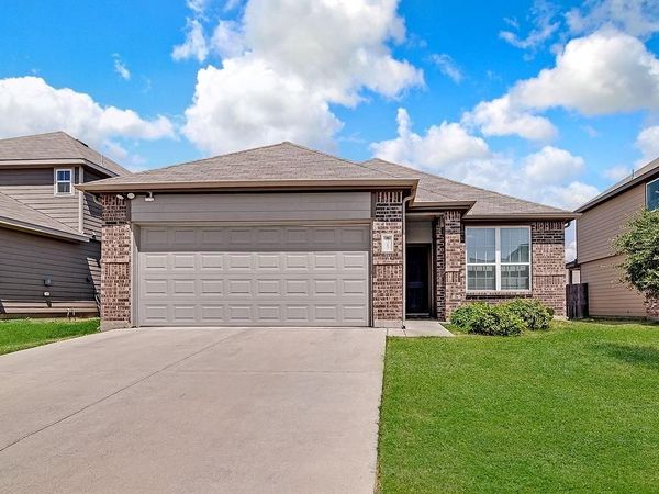 8317 Horned Maple Trail , Fort Worth, TX 76123