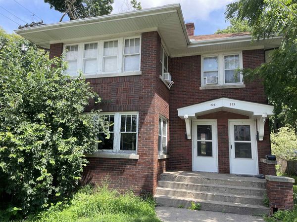 225 Regan Street, ROCKFORD, IL 61107