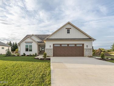9024 Driftwood Court, Sylvania, OH 43560