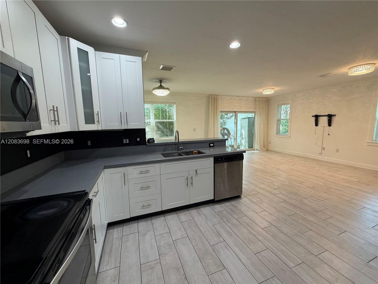 2370 SW 18th Ave , Fort Lauderdale, FL 33315 Photo