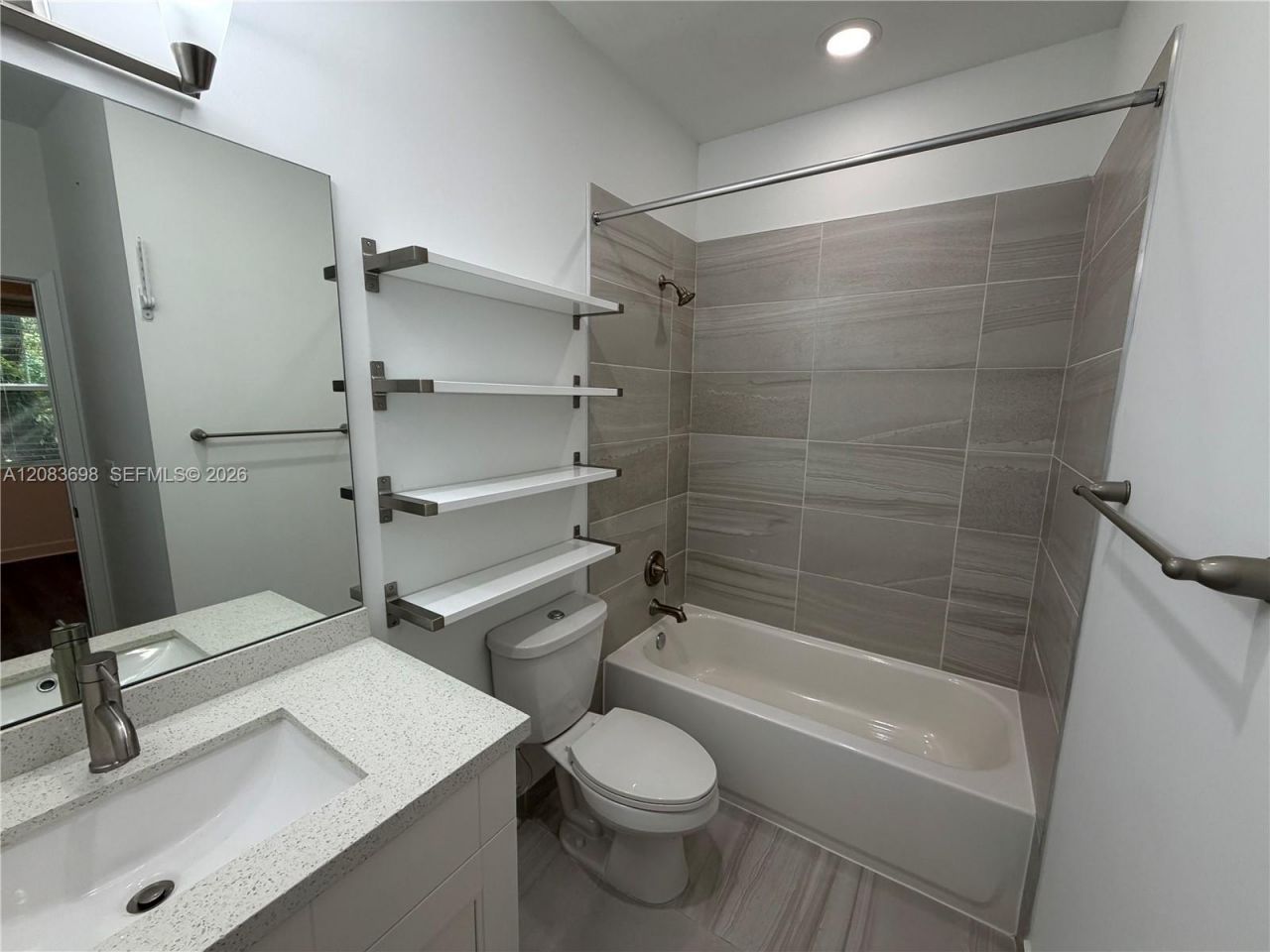 2370 SW 18th Ave , Fort Lauderdale, FL 33315 Photo