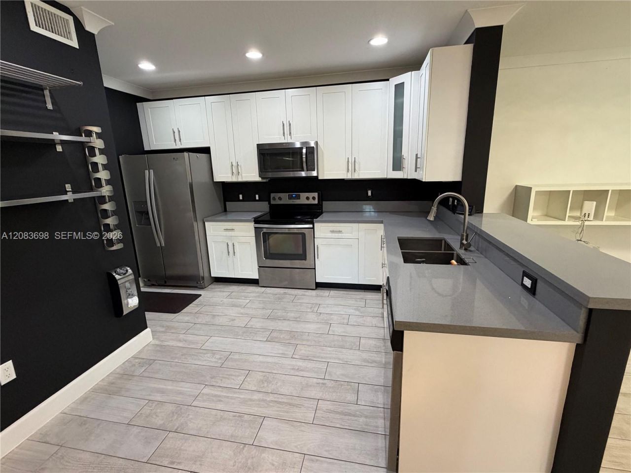 2370 SW 18th Ave , Fort Lauderdale, FL 33315 Photo