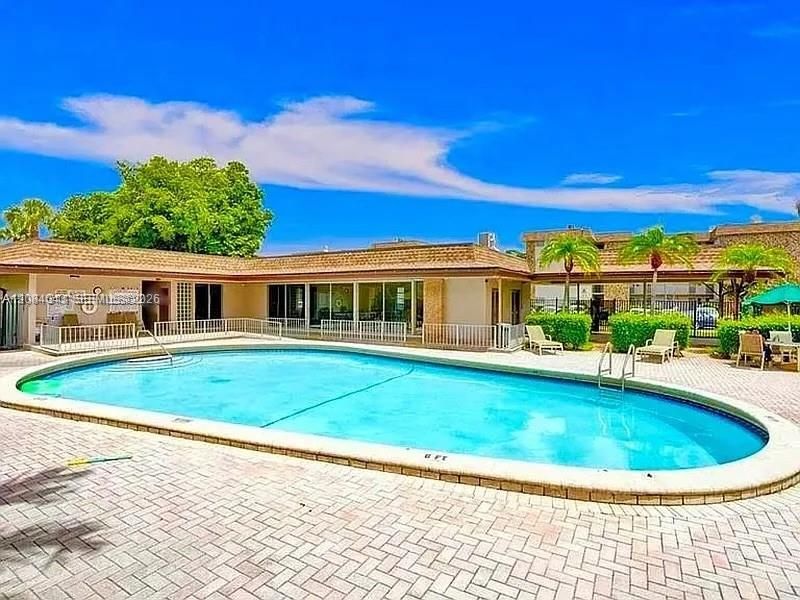 2431 SW 82nd Ave, Unit 202, Davie, FL 33324 Photo