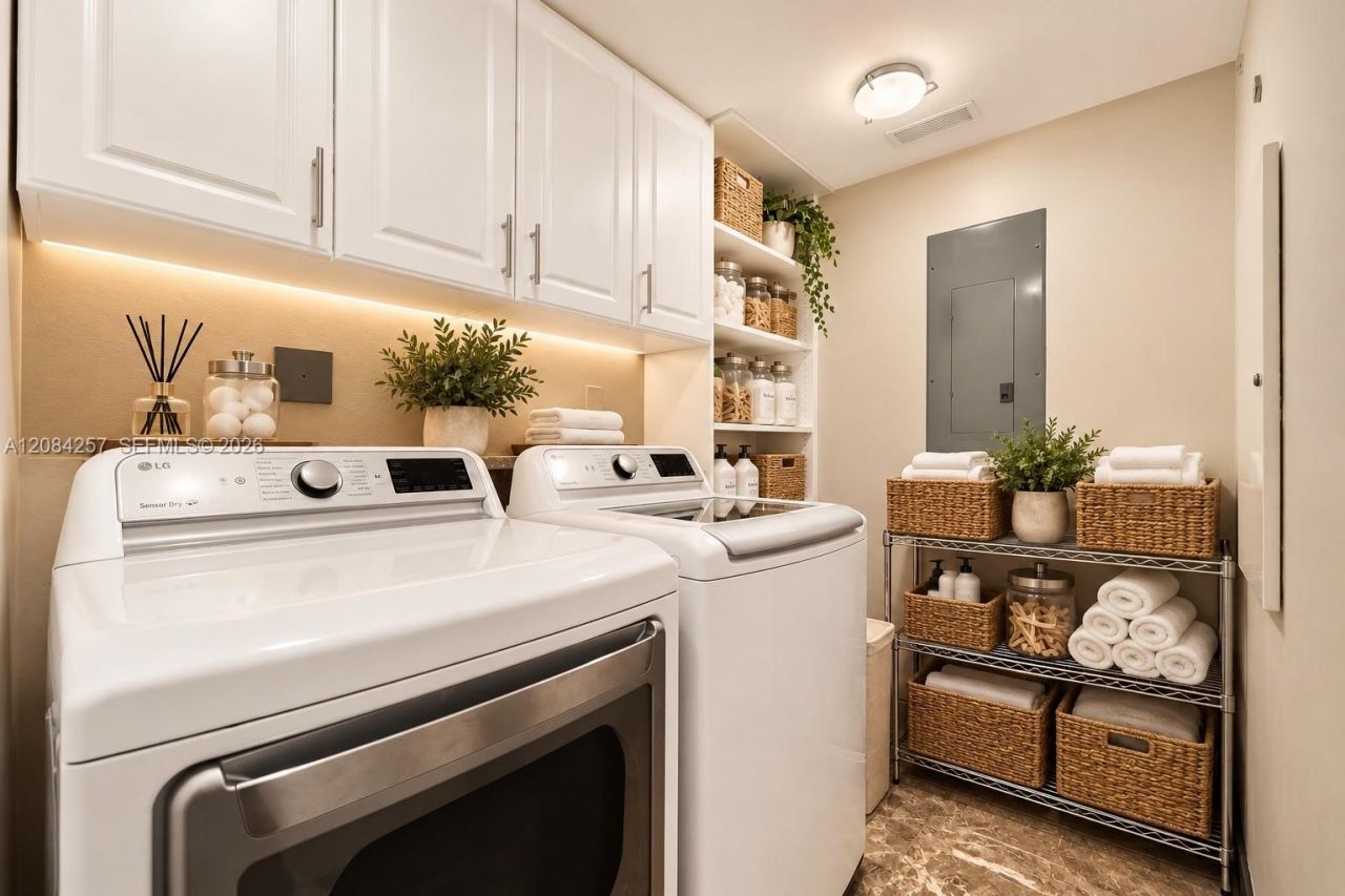 333 Las Olas Way, Unit 2604, Fort Lauderdale, FL 33301 Photo
