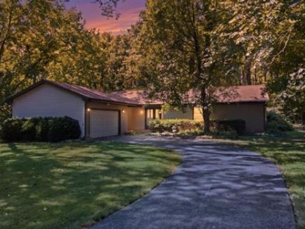 801 & 895 Coal Bank Road, St Louis, MO 63138