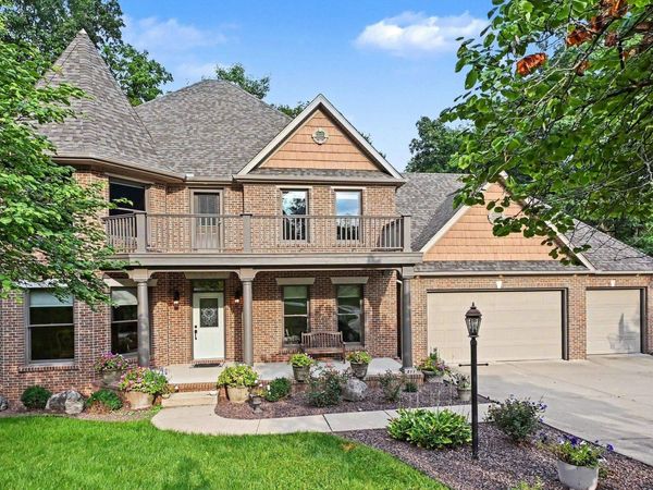 211 Greenfield Drive, Middlebury, IN 46540