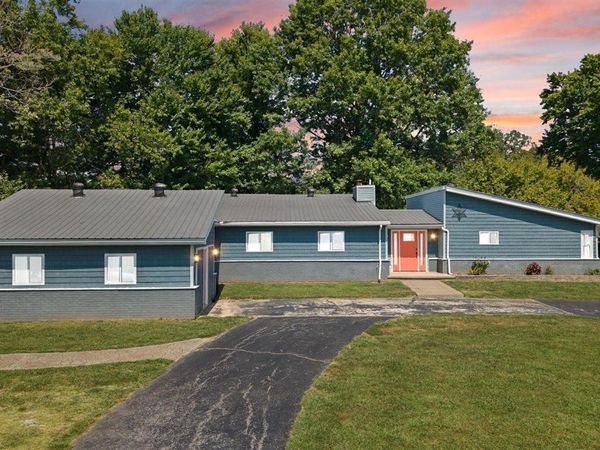 6176 Russell Springs Road , Columbia, KY 42728