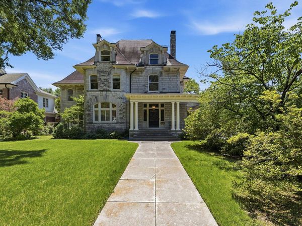 1557 CENTRAL AVE, Memphis, TN 38104
