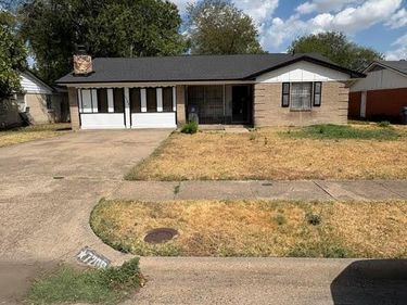 7208 Larchway Drive, Dallas, TX 75232