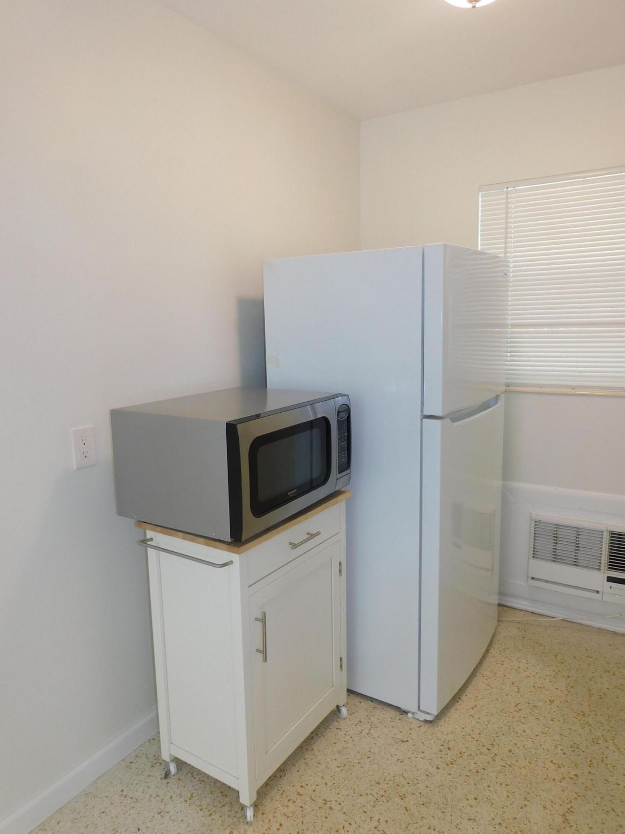 15 S Palmway, Lake Worth Beach, FL 33460 Photo