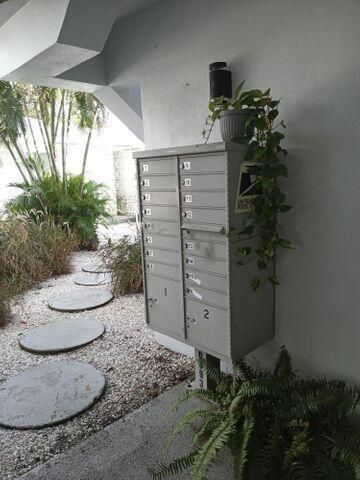 15 S Palmway, Lake Worth Beach, FL 33460 Photo