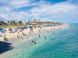 15 S Palmway, Lake Worth Beach, FL 33460 Photo