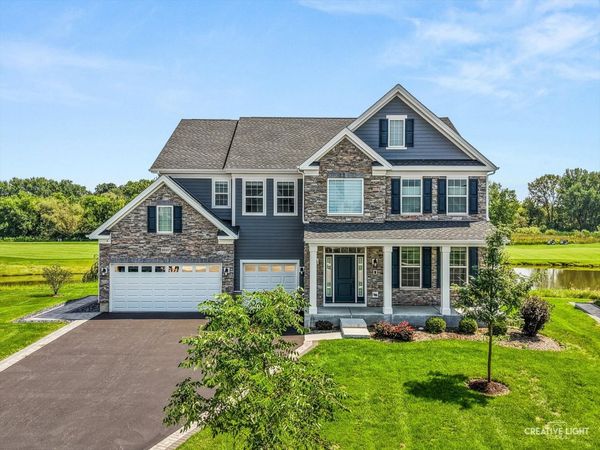 3527 S Riding Ridge , Elgin, IL 60124
