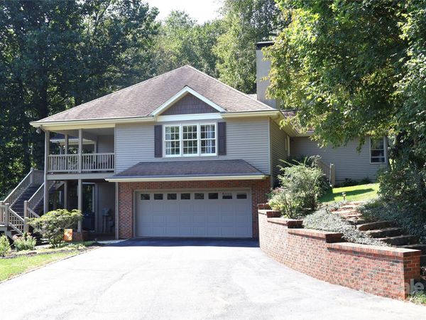 105 Deer Glade Lane , Waynesville, NC 28786