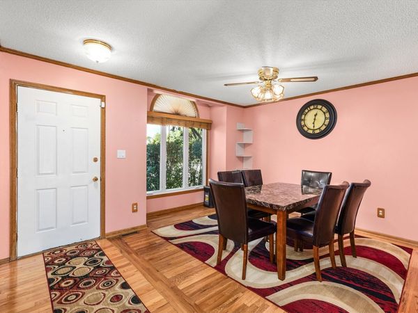 387 58th Court , West Des Moines, IA 50266