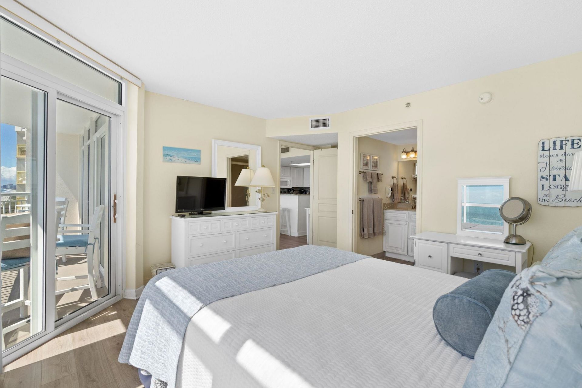 2701 S Ocean Blvd. Photo 16