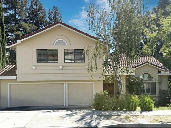 40919 Canyon Heights Dr, Fremont, CA 94539