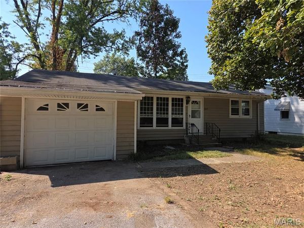 309 Joy Drive , O'Fallon, IL 62269
