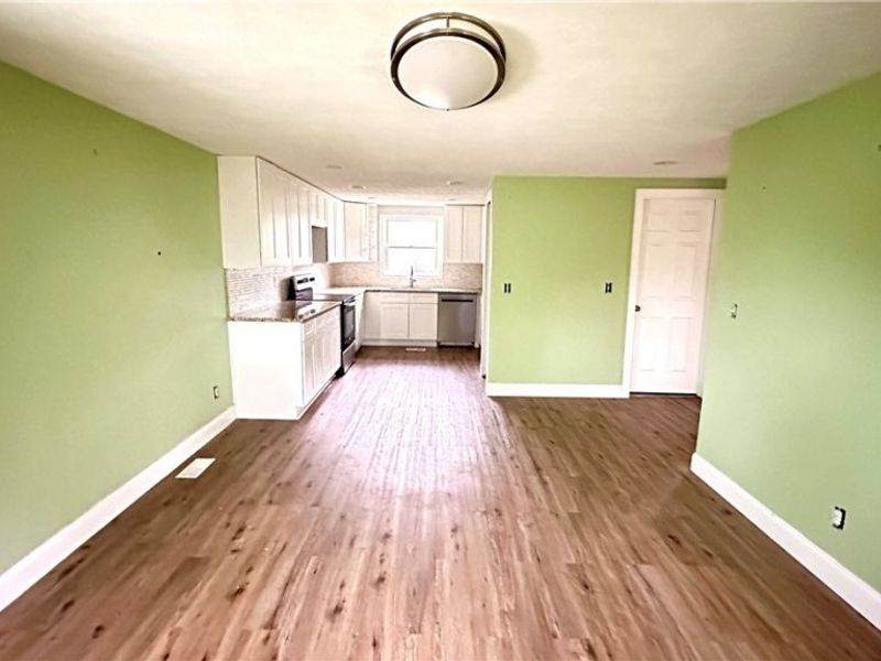 233 John Street, Bedford, OH 44146 Photo 14