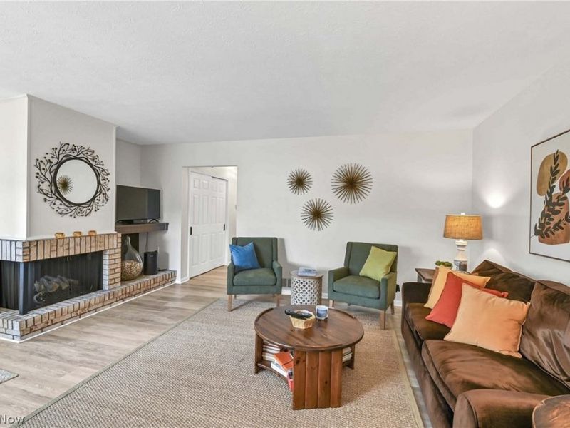 3807 Circlewood Court, Unit C-109, Fairview Park, OH 44126 Photo 11