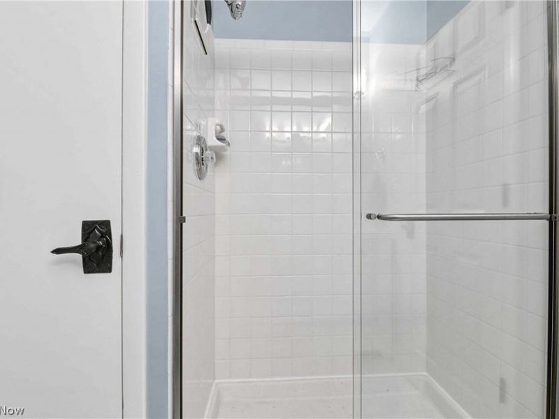 3807 Circlewood Court, Unit C-109, Fairview Park, OH 44126 Photo 37