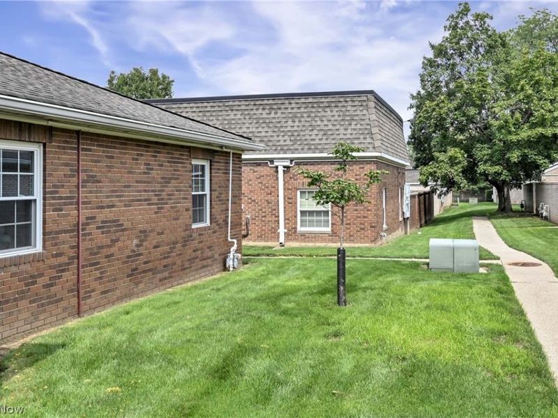 3807 Circlewood Court, Unit C-109, Fairview Park, OH 44126 Photo 39