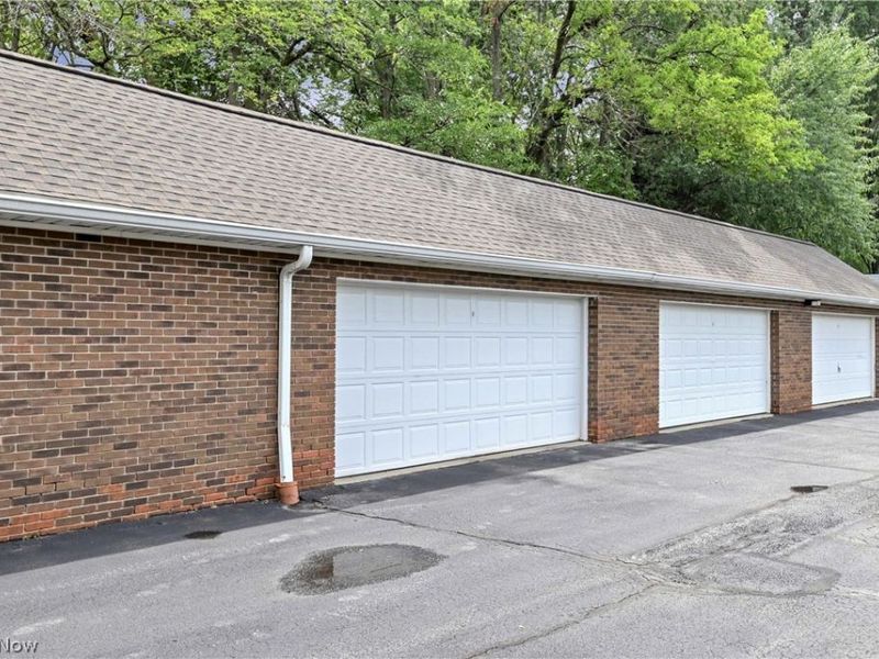 3807 Circlewood Court, Unit C-109, Fairview Park, OH 44126 Photo 44