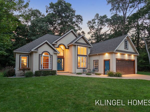3651 Windemere Court, Muskegon, MI 49441
