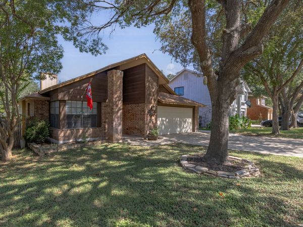 6335 Scrub Jay, San Antonio, TX 78240
