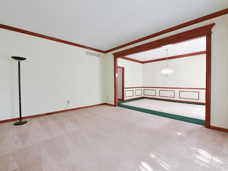 3920 Nicklaus Court, Pierce Township, OH 45245 Photo 7