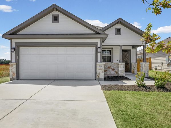 229 Ironshoe TRL , Liberty Hill, TX 78642