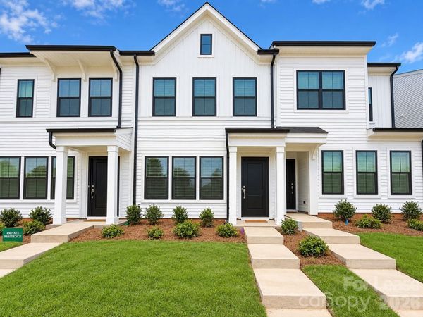 6514 Harlech Street, Charlotte, NC 28269