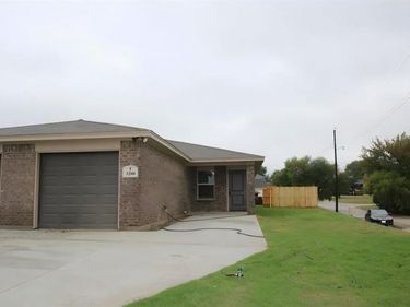 3200 Cherry Lane, Fort Worth, TX 76116