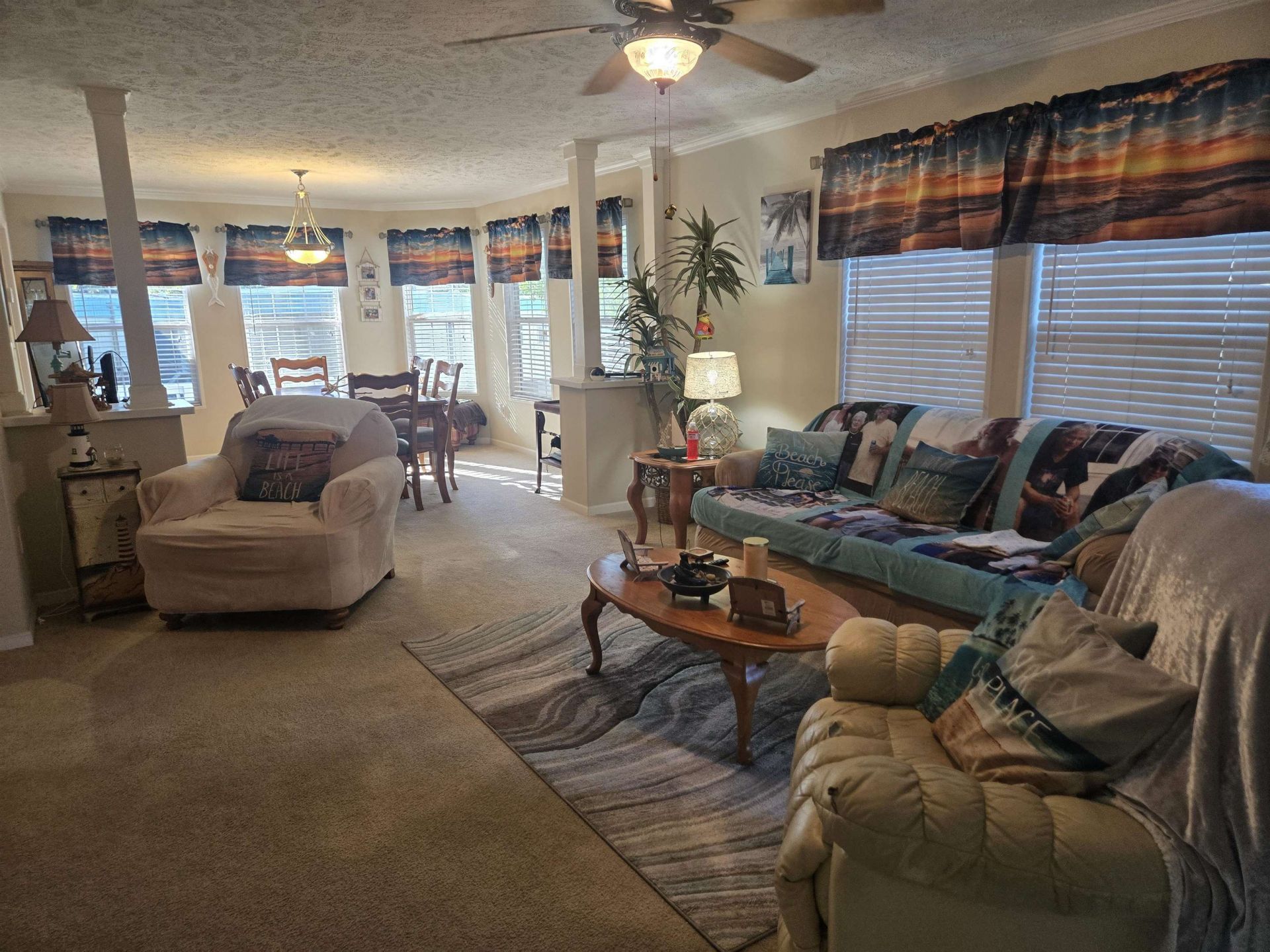 404 Delton Dr. Photo 14