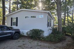 404 Delton Dr. photo 4
