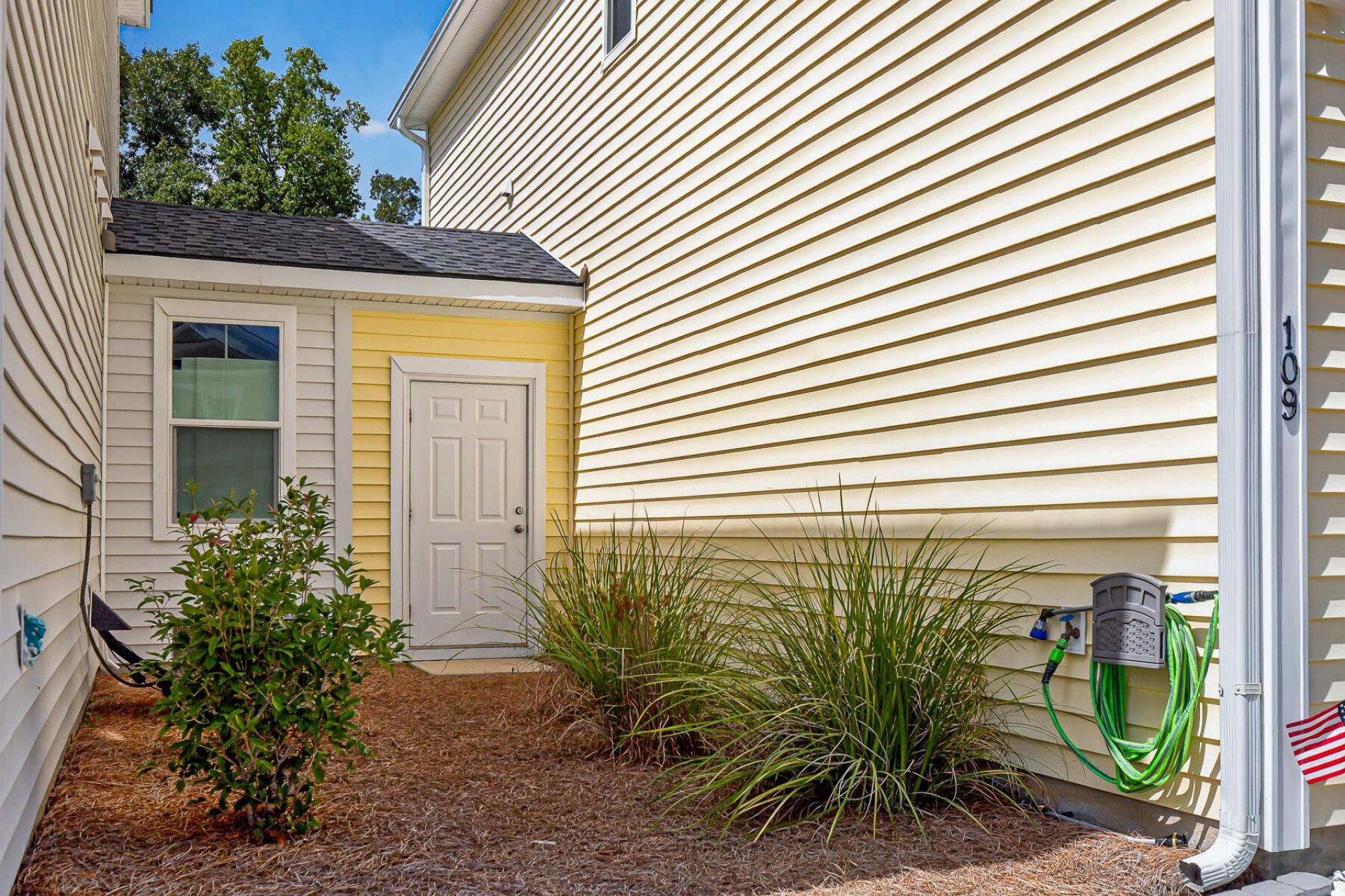 109 Hawthorne Landing Drive Photo 36