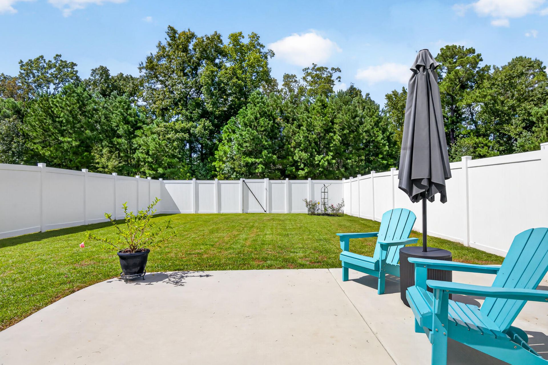 109 Hawthorne Landing Drive Photo 41